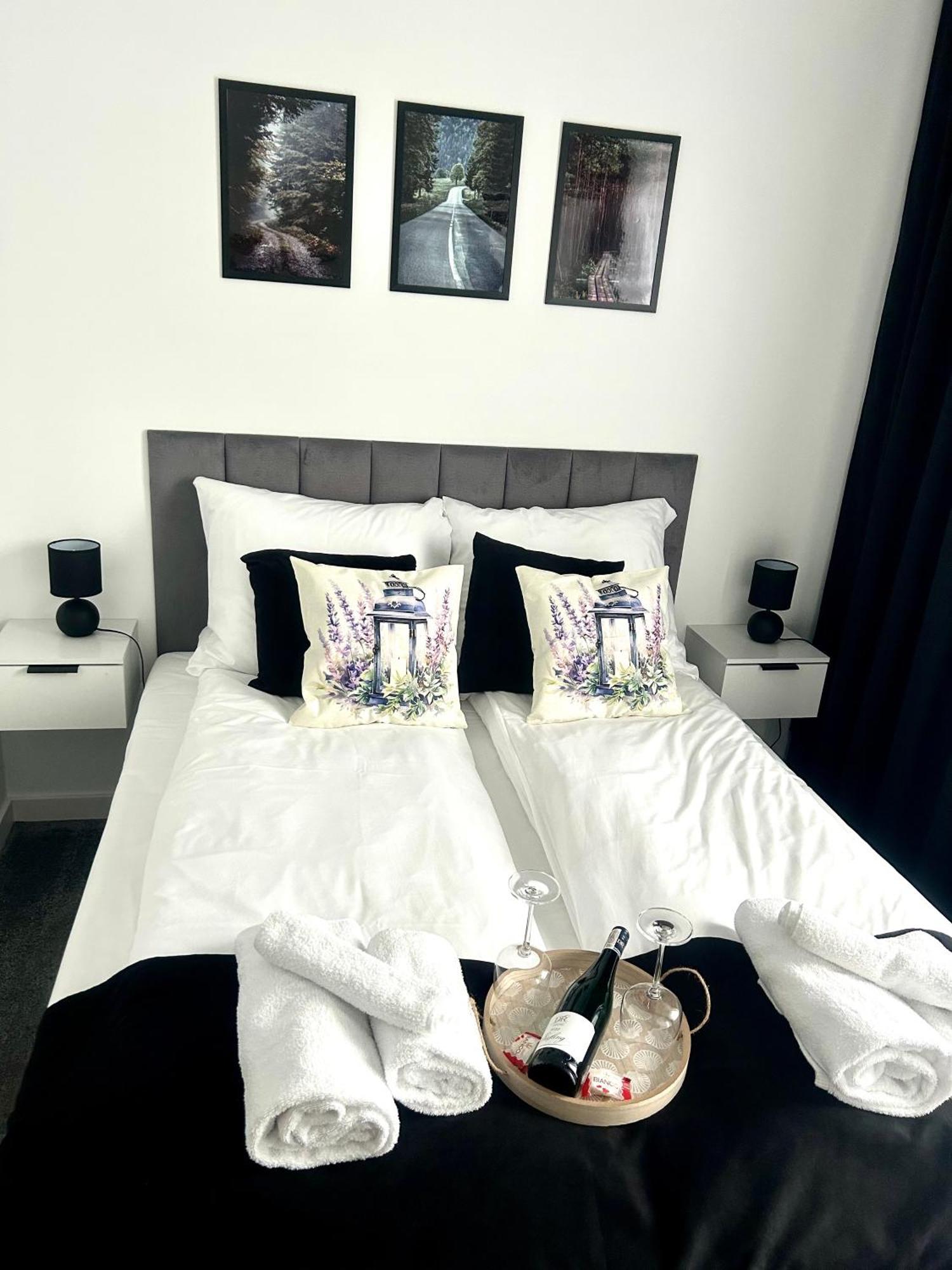 Ds Apartamenty Jasminowa Zator Exteriör bild